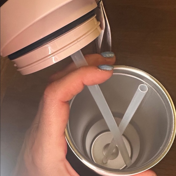 Hydrapeak teddy bear and bow water bottle - Picture 6 of 6